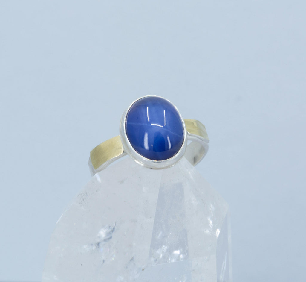 Star Sapphire Ring: Mixed Metal, 18K Gold Accents, Blue Stone, US Size 8