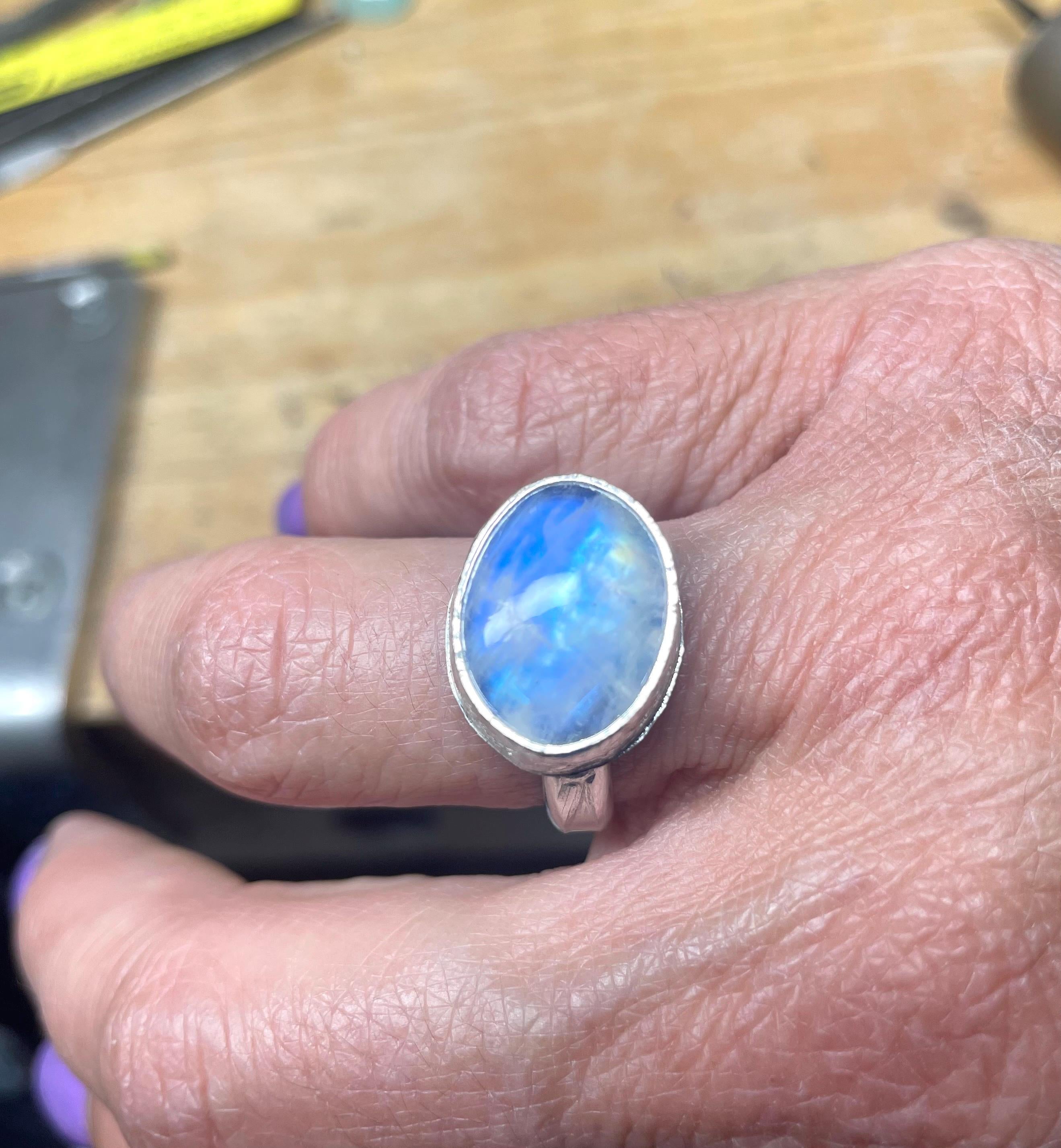 Rainbow Moonstone Cabochon Ring in Sterling Silver, US Size 8