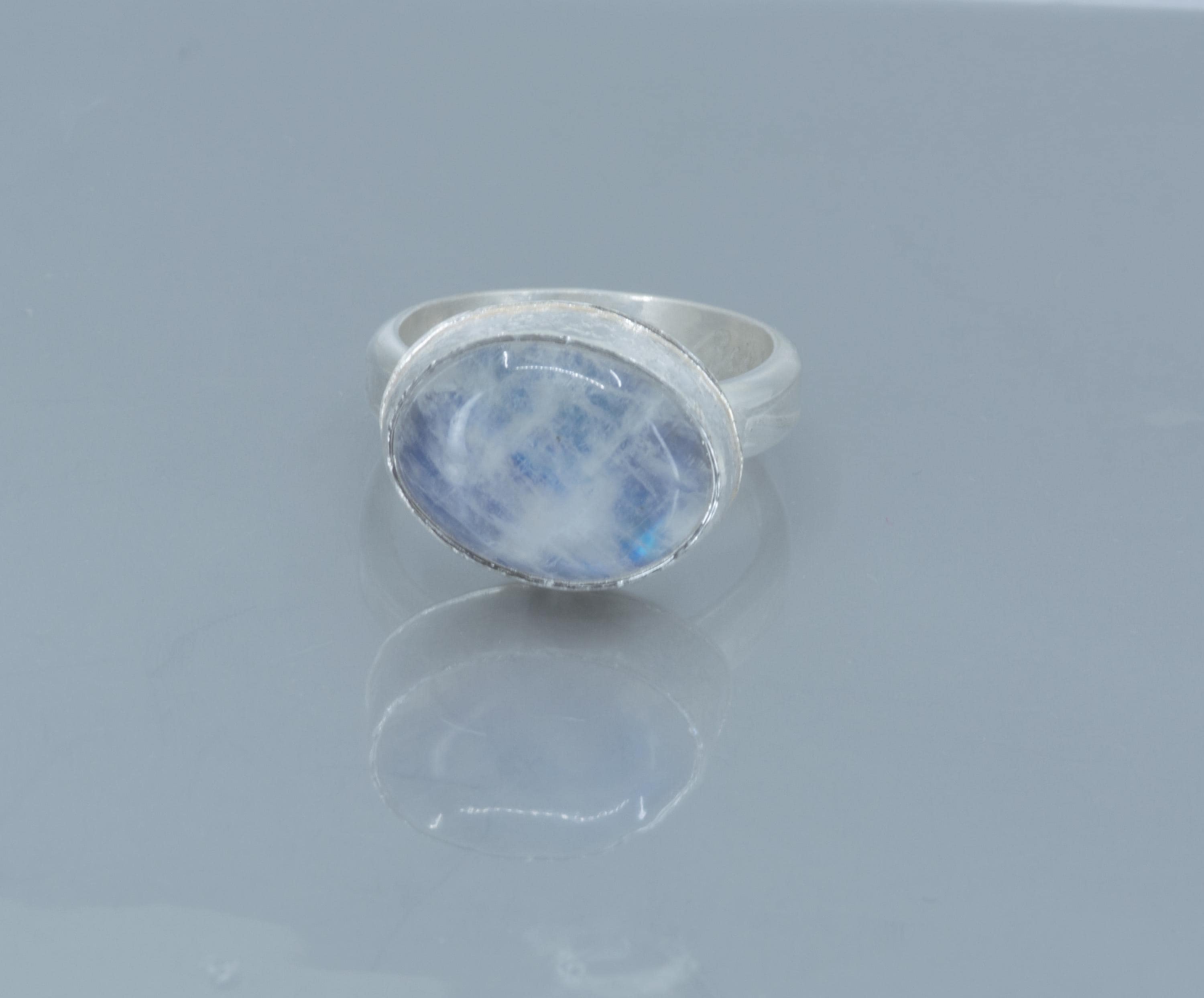 Rainbow Moonstone Cabochon Ring in Sterling Silver, US Size 8